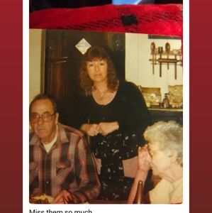 Meet your Posher, Debbie